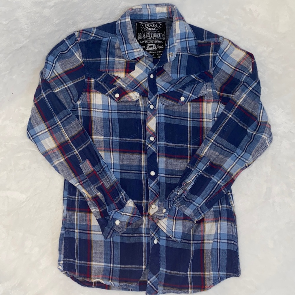 Broken Threads Plaid Button Up Cotton, women’s size Small